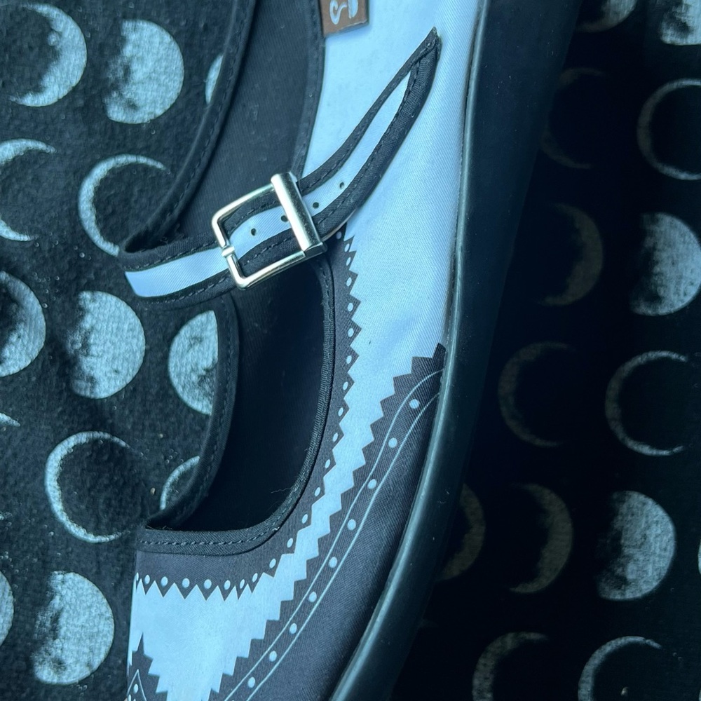 Hot Chocolate Design Chocolaticas® Havana Women's Mary Jane Flat - Picture 13 of 16